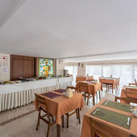Sehir Hotel 2*